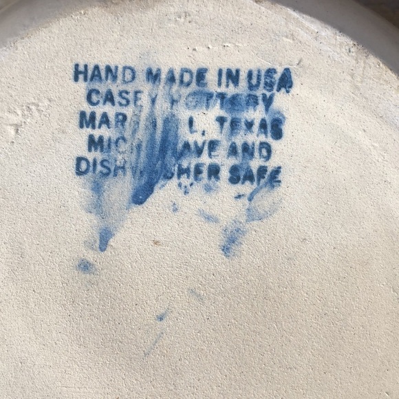 Vintage Casey Pottery Handmade Shallow Bowl with Blackberry Blossom Motif 7 1/2” - Picture 8 of 8